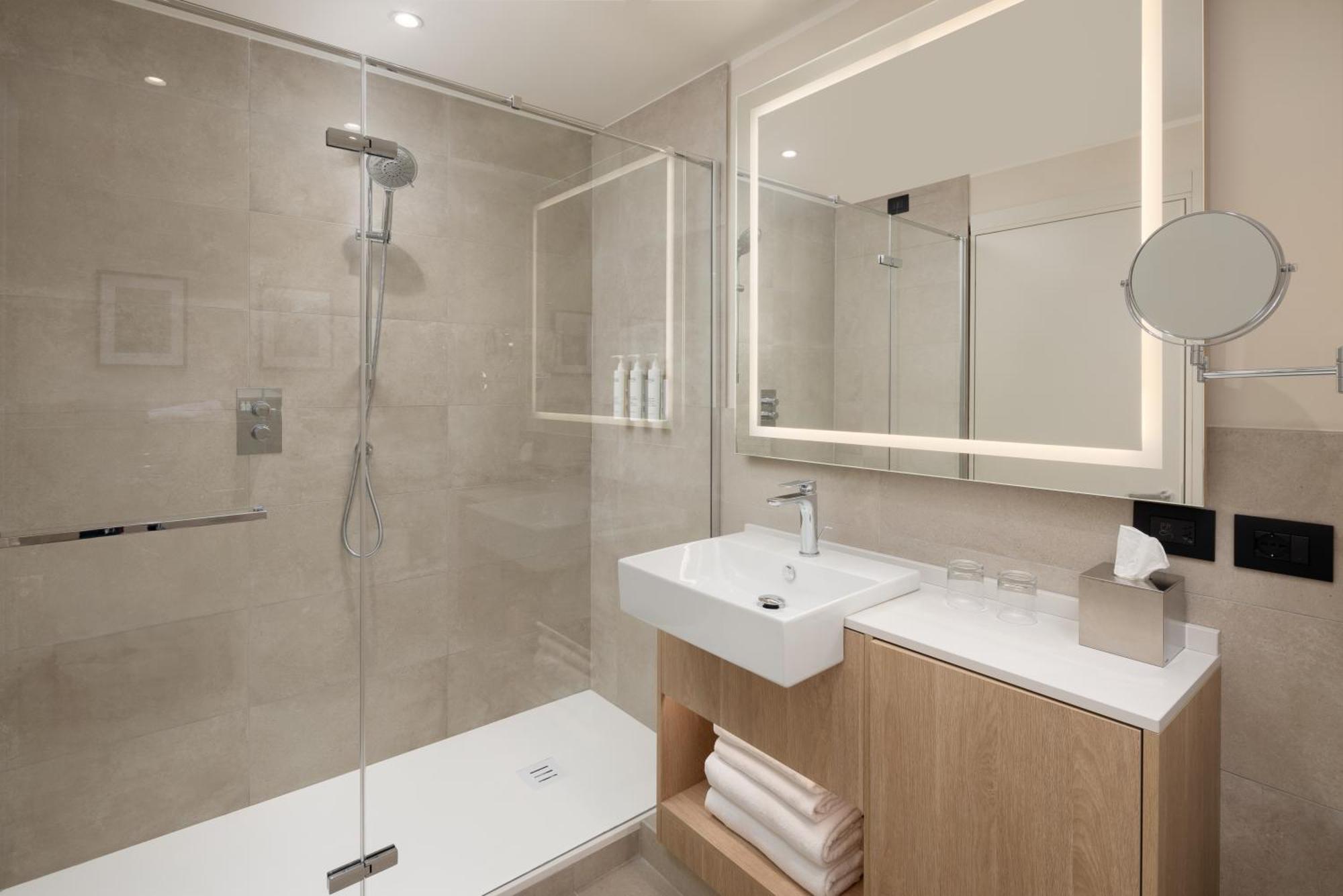 Courtyard By Marriott Milano Linate — Photos 2
